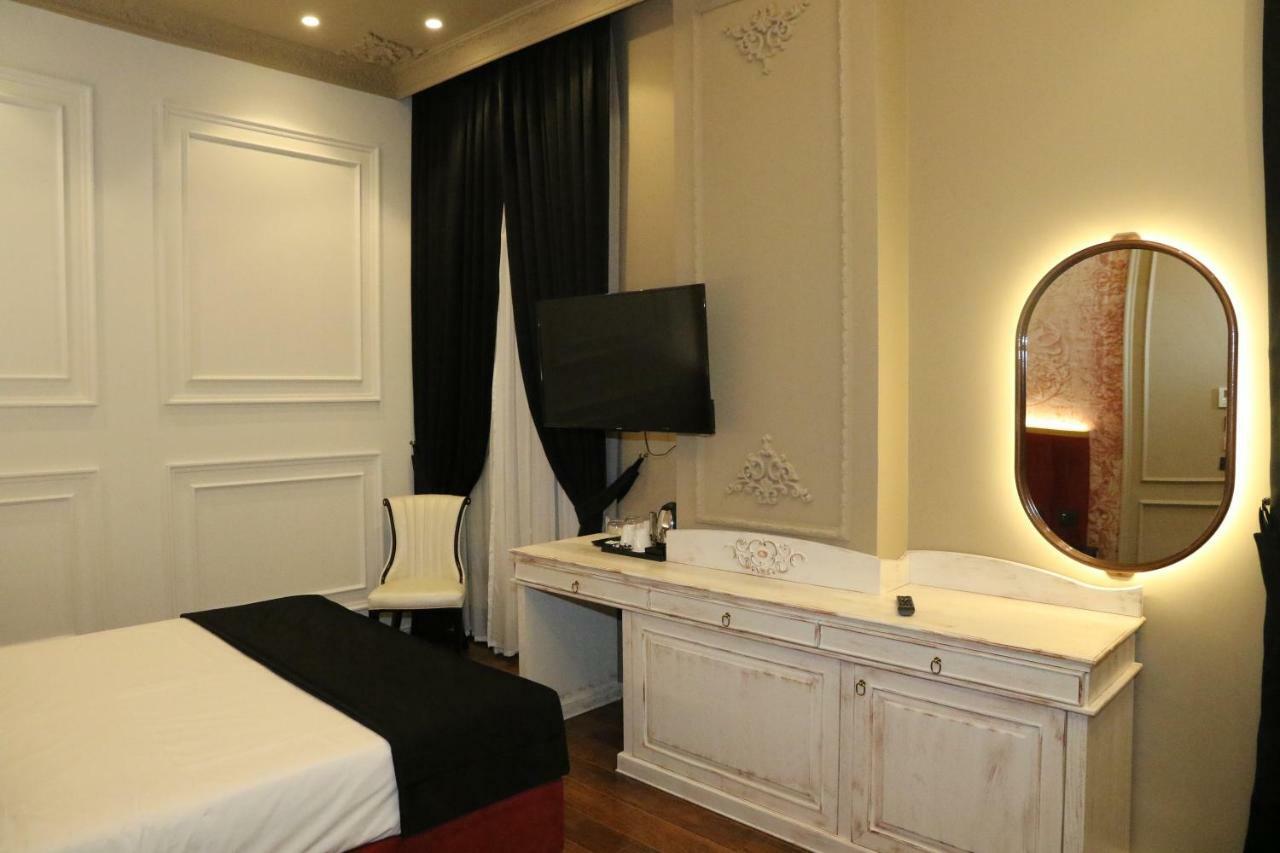 Hotel Kloest Durrës