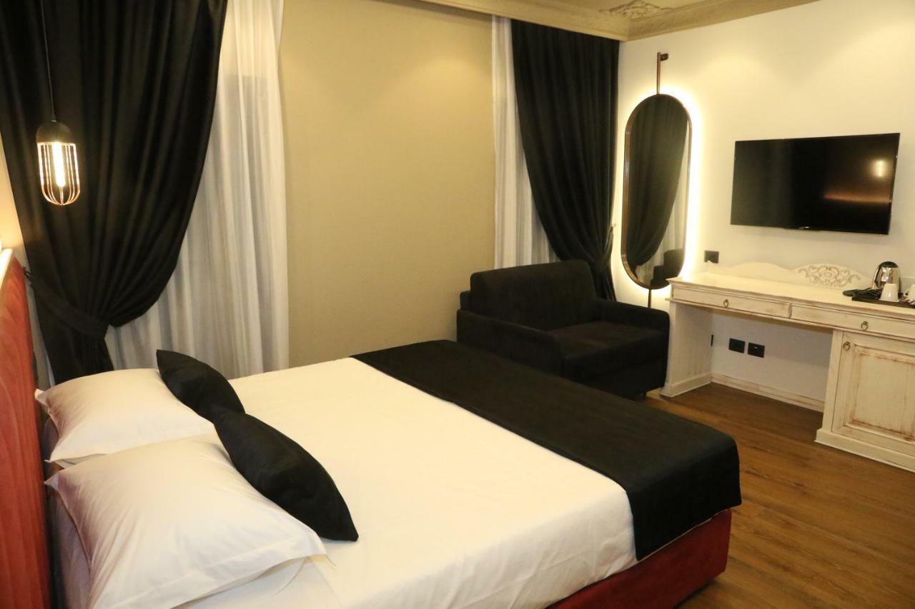 Kloest 4* Durrës