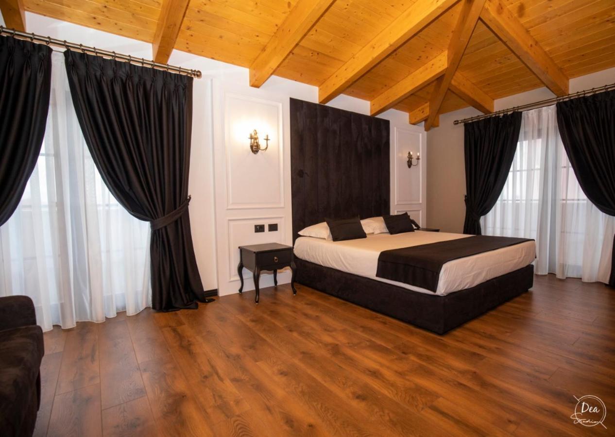 Kloest Hotel Durrës